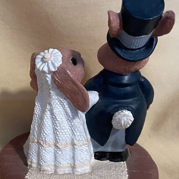 Bride and Groom Tender Touches Hallmark Figurine - Picture 3 of 6